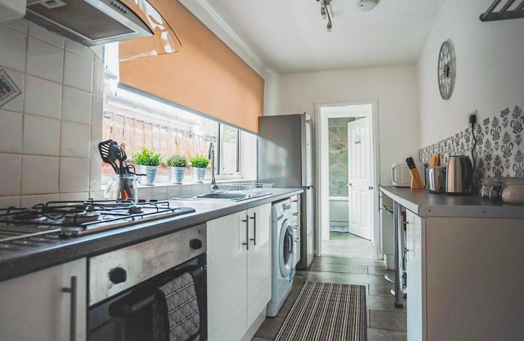 Cosy Affordable Digs Near Coventry City Centre Sleeps5 With Free Parking 외부 사진